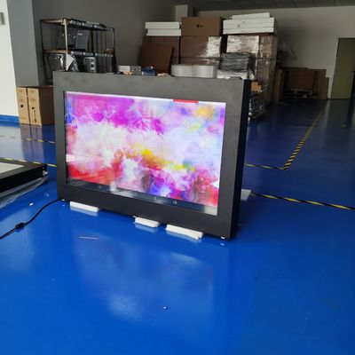 kaufen 55-Zoll IP65 wasserdichte Outdoor-Digital Signage mit 1920x1080 Auflösung und 50000H Lebensdauer Online-Herstellung